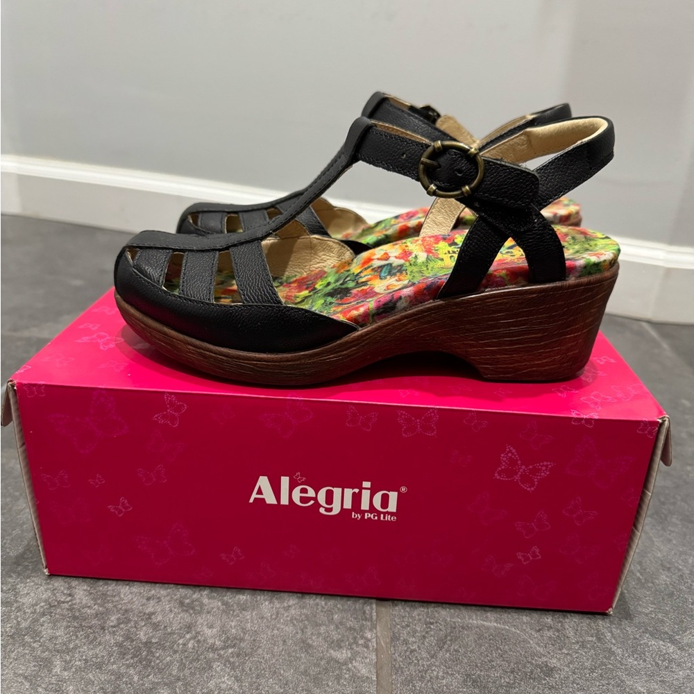 Alegria Women's Black Sandals